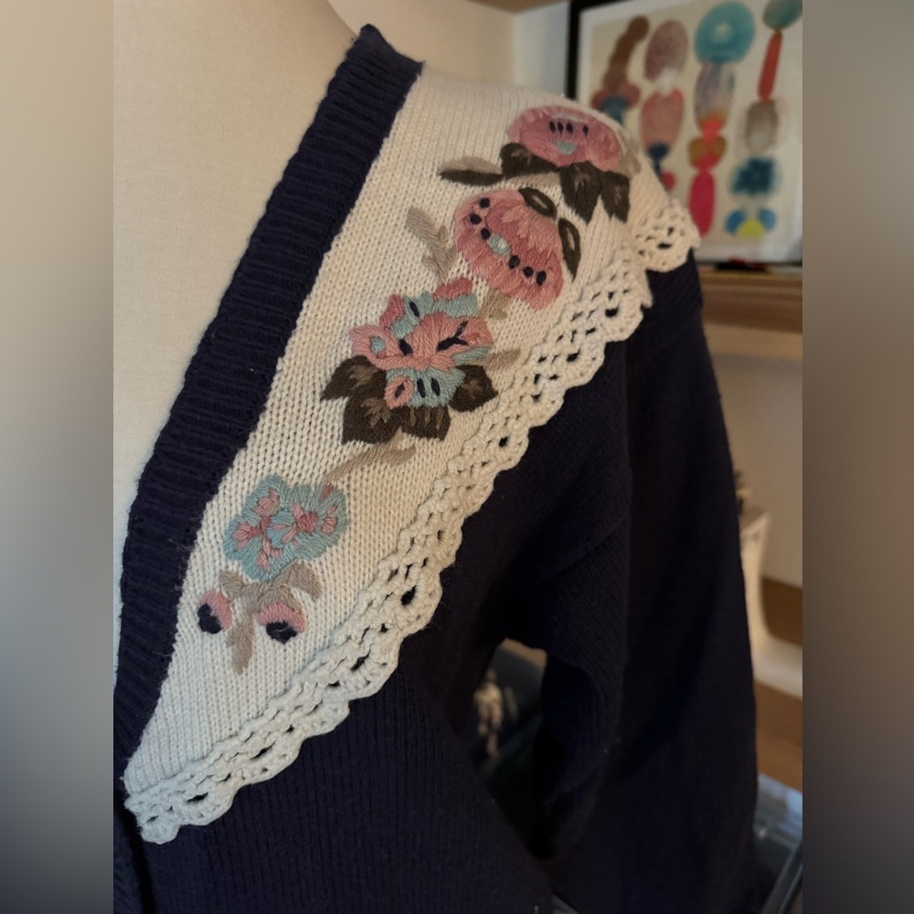 Vintage Navy Cardigan 80’s Grandma Teacher Cottage Sweater - Picture 3 of 7
